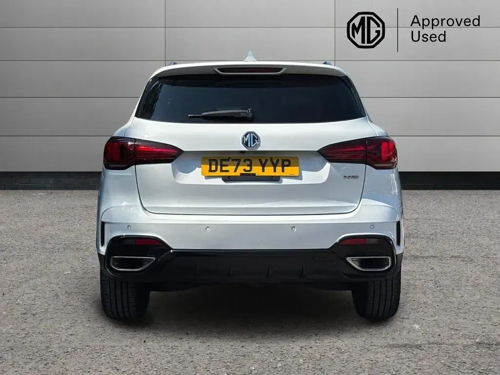 Used MG HS 2023 White SUV