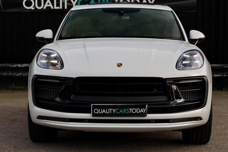 Used Porsche Macan S 375 HP (275 kW) 2021 White SUV