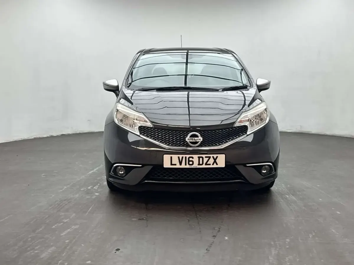 Used Nissan Note N-TEC 80 HP (58 kW) 2016 Black Hatchback
