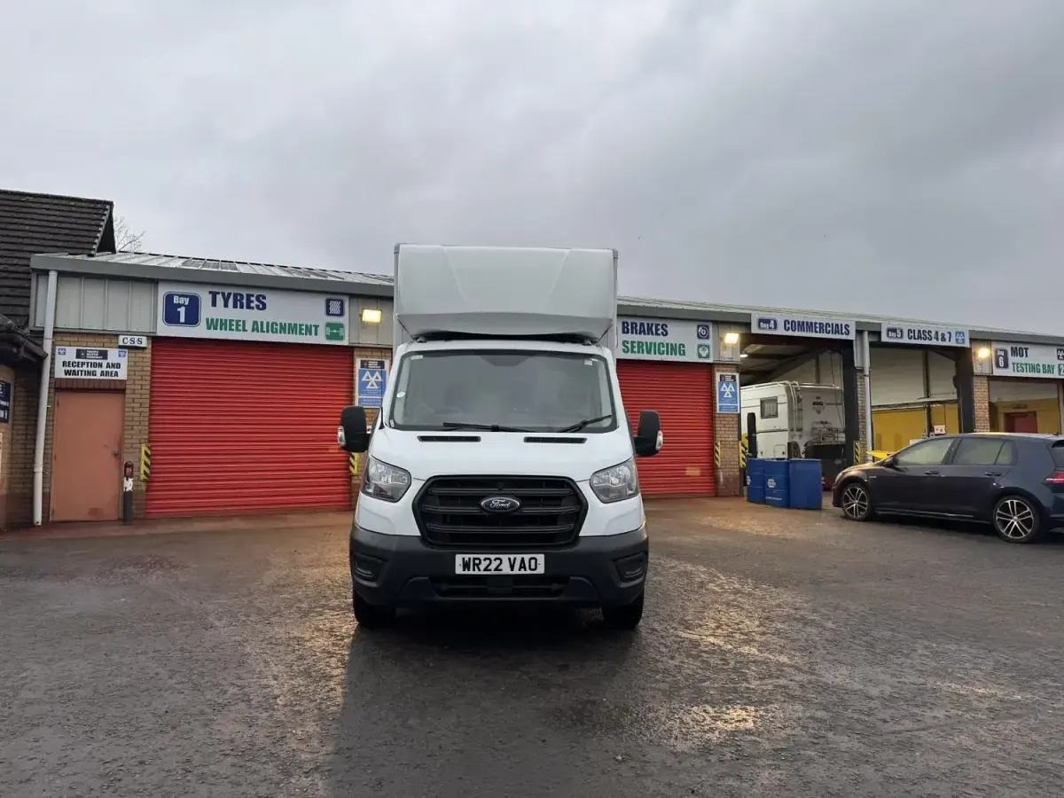 Second-hand Ford Transit S 130 CP (95 kW) 2022 Alb Cabrio