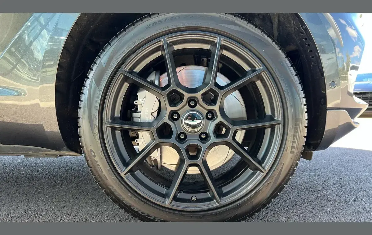 Used Aston Martin DBX 550 HP (404 kW) 2020 Grey SUV
