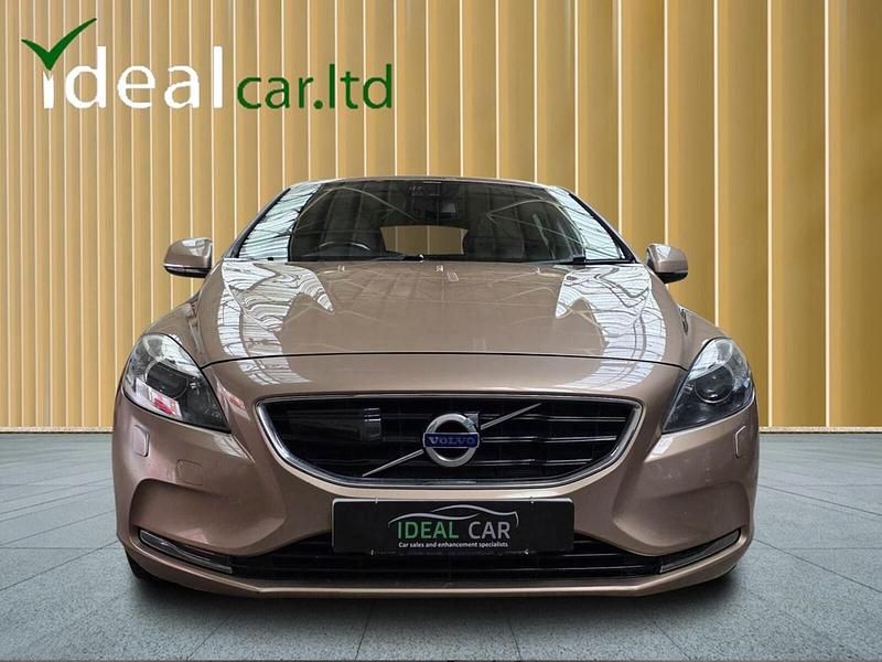 Usado Volvo V40 SE Lux 2013 Castanho Citadino