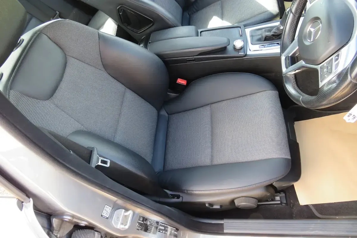 Used Mercedes C180 AMG 156 HP (114 kW) 2012 Bronze Sedan