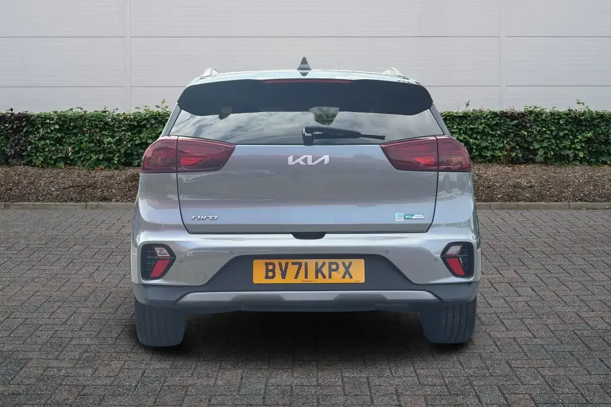 Used Kia Niro 141 HP (103 kW) 2021 Premium paint  steel grey SUV