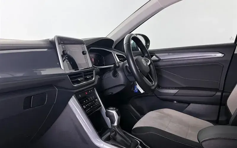 Used VW T-Roc Style 150 HP (110 kW) 2025 SUV
