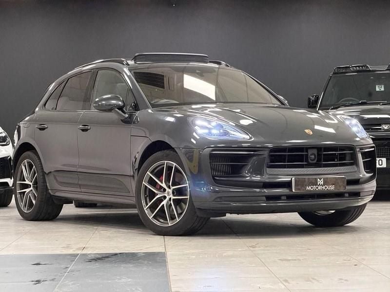 Grey Used 2022 Porsche Macan SUV | £43,995 (Super price) - Image 1/4
