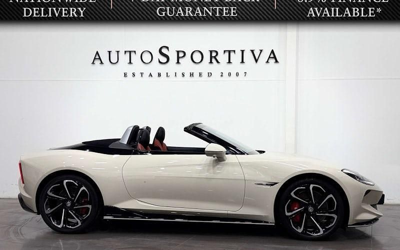 Used MG Cyberster 375 kW (510 HP) 2024 White Cabriolet