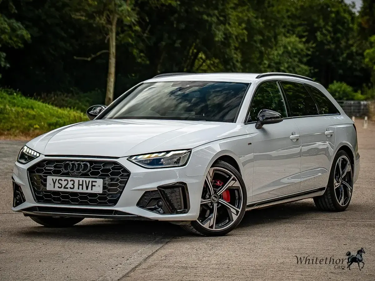 Used Audi A4 Black Edition 190 HP (139 kW) 2023 White Estate