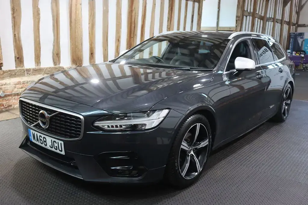 Used Volvo V90 R-Design 2018 Grey Estate