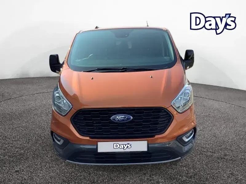 Used Ford Transit Custom Active 170 HP (125 kW) 2022 Orange Van