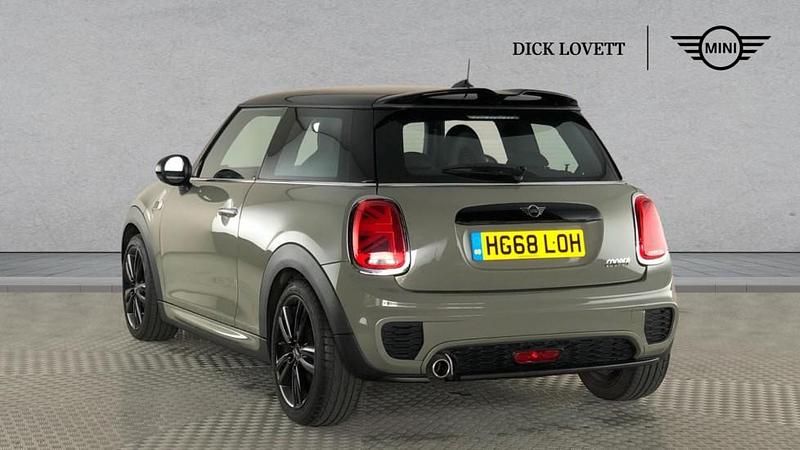 Used Mini Cooper Sport 134 HP (98 kW) 2018 Grey Hatchback