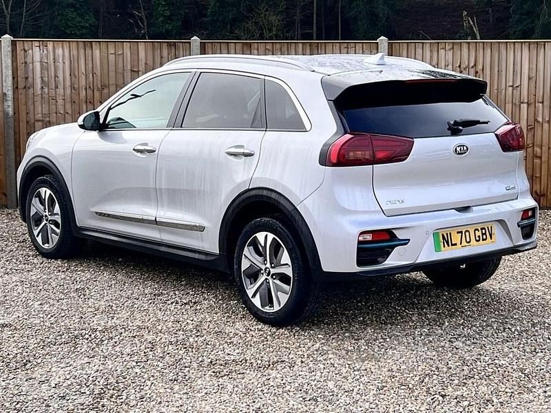 Used Kia Niro 150 kW (204 HP) 2020 Silver SUV