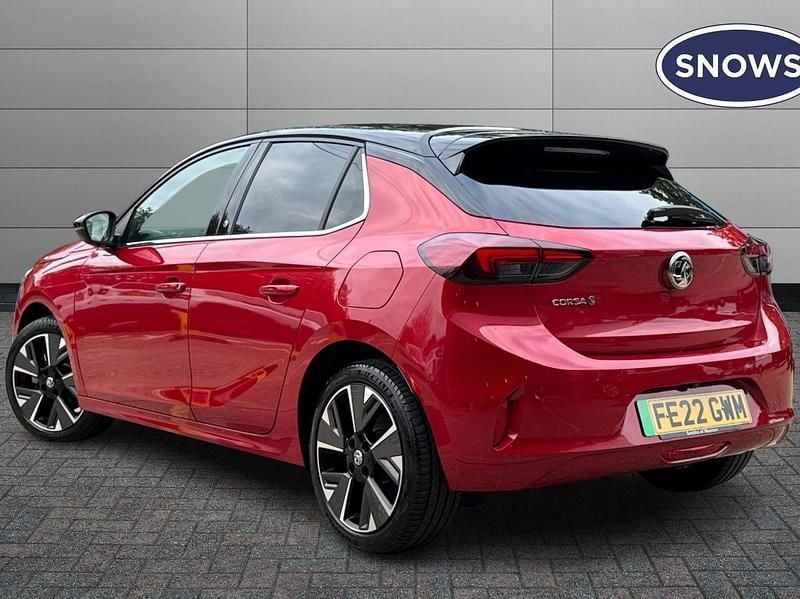 Red Used 2022 Vauxhall Corsa-e Elite Hatchback | £12,490 (Fair price) - Image 1/4