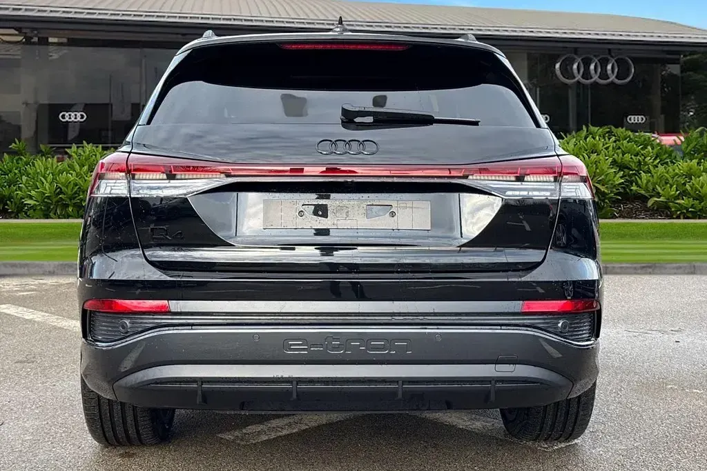 New Audi Q4 e-tron Black Edition 210 kW (286 HP) 2025 Black SUV