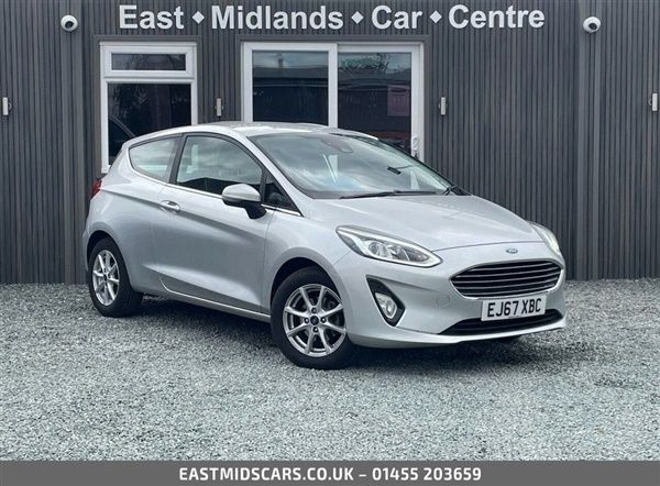 Silver Used 2017 Ford Fiesta Zetec Hatchback | £7,495 (Fair price) - Image 1/1