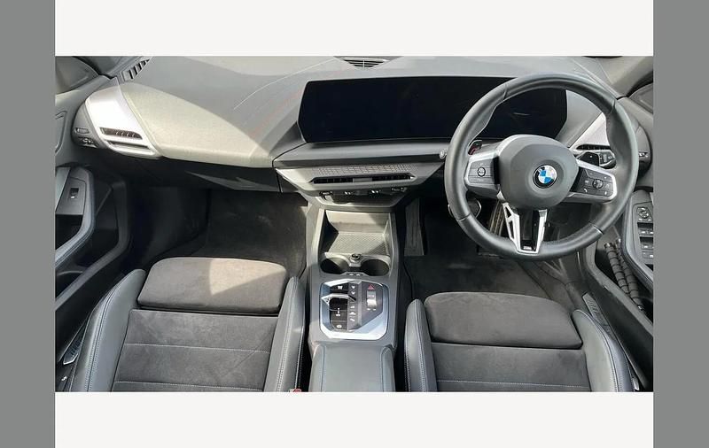 Used BMW 120 M Sport 170 HP (125 kW) 2024 White Hatchback