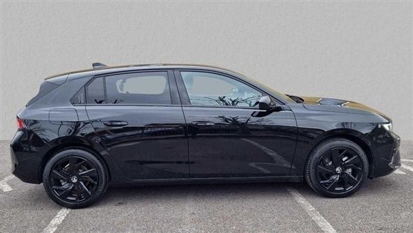 Black Used 2024 Vauxhall Astra Hatchback | £20,202 (Fair price) - Image 1/1
