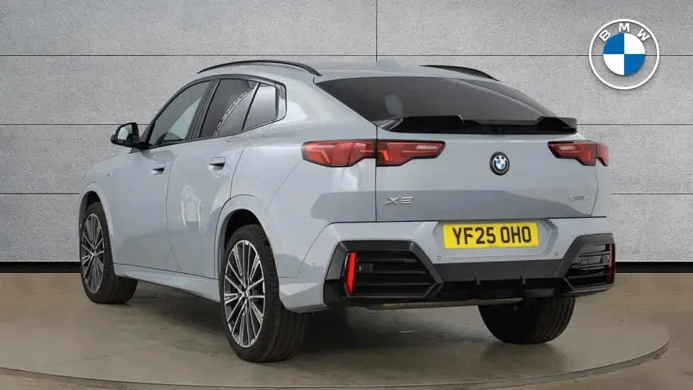 Usado BMW X2 M Sport 168 CV (123 kW) 2025 Gris SUV