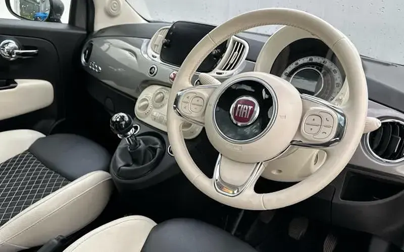 Used Fiat 500 Dolcevita 70 HP (51 kW) 2021 Grey Hatchback