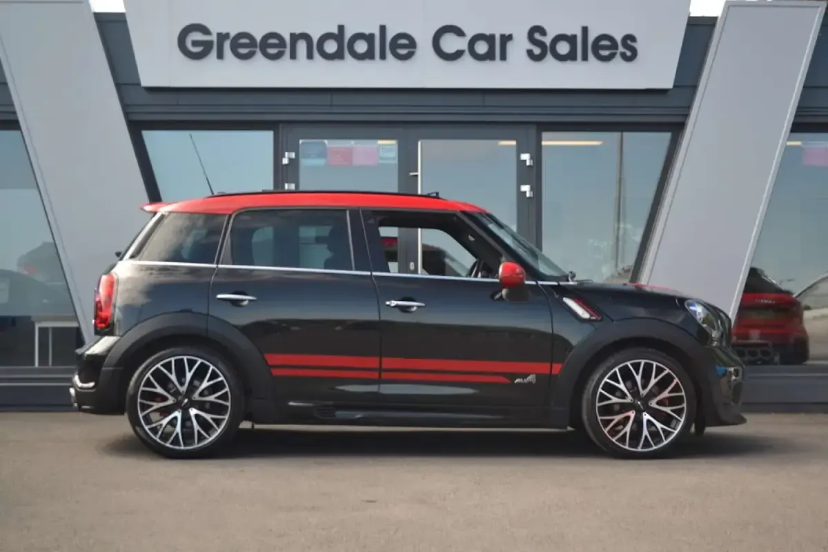 Used Mini John Cooper Works Countryman 218 HP (160 kW) 2016 Black SUV