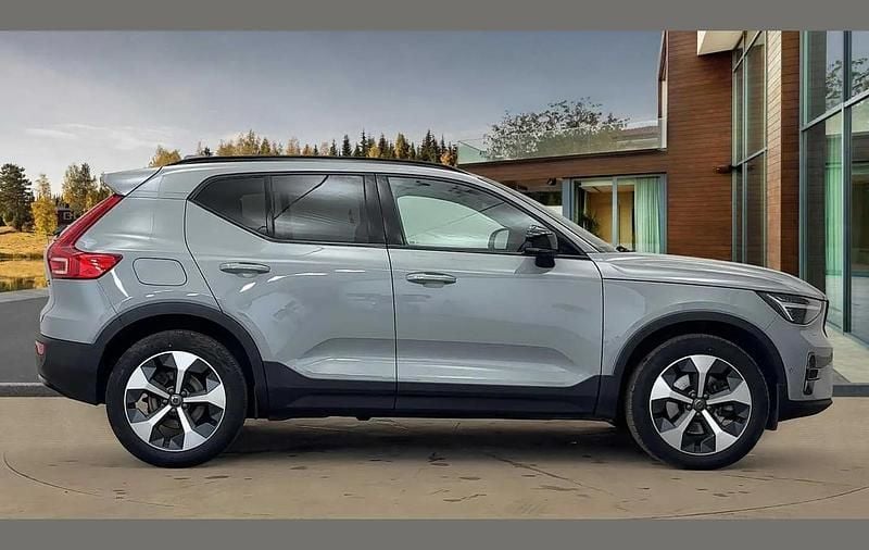 Used Volvo XC40 Ultimate 163 HP (119 kW) 2023 Vapour grey SUV