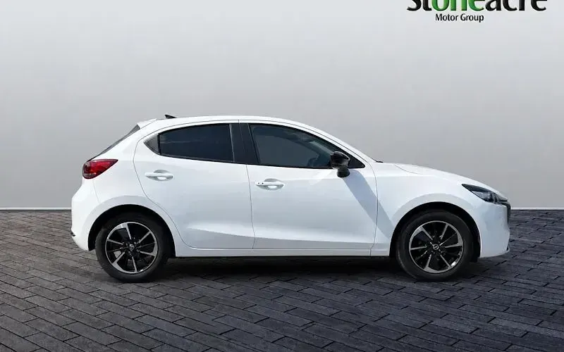 Used Mazda 2 Homura-Aka 116 HP (85 kW) 2023 White Hatchback