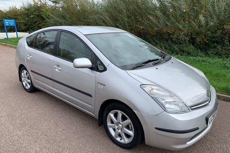 Silver Used 2009 Toyota Prius Hatchback | £4,499 (Fair price) - Image 1/1