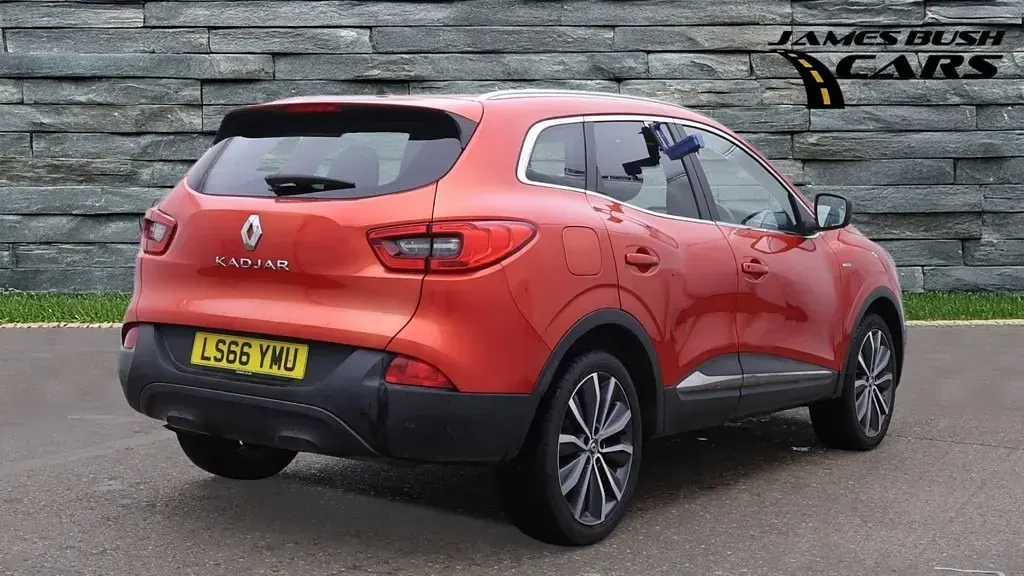 Used Renault Kadjar Signature 130 HP (95 kW) 2016 Red SUV