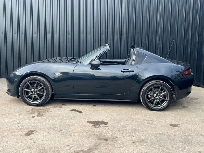 Used Mazda MX5 Inclusive 131 HP (96 kW) 2017 Black Cabriolet