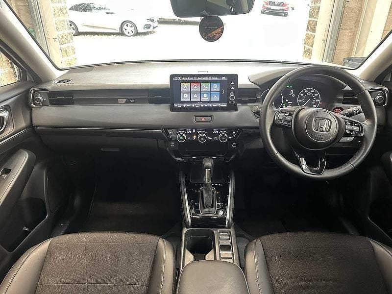 Used Honda HR-V Advance 131 HP (96 kW) 2025 White SUV