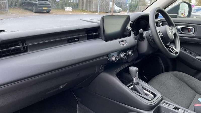 Second-hand Honda HR-V Elegance 131 CP (96 kW) 2023 Gri SUV