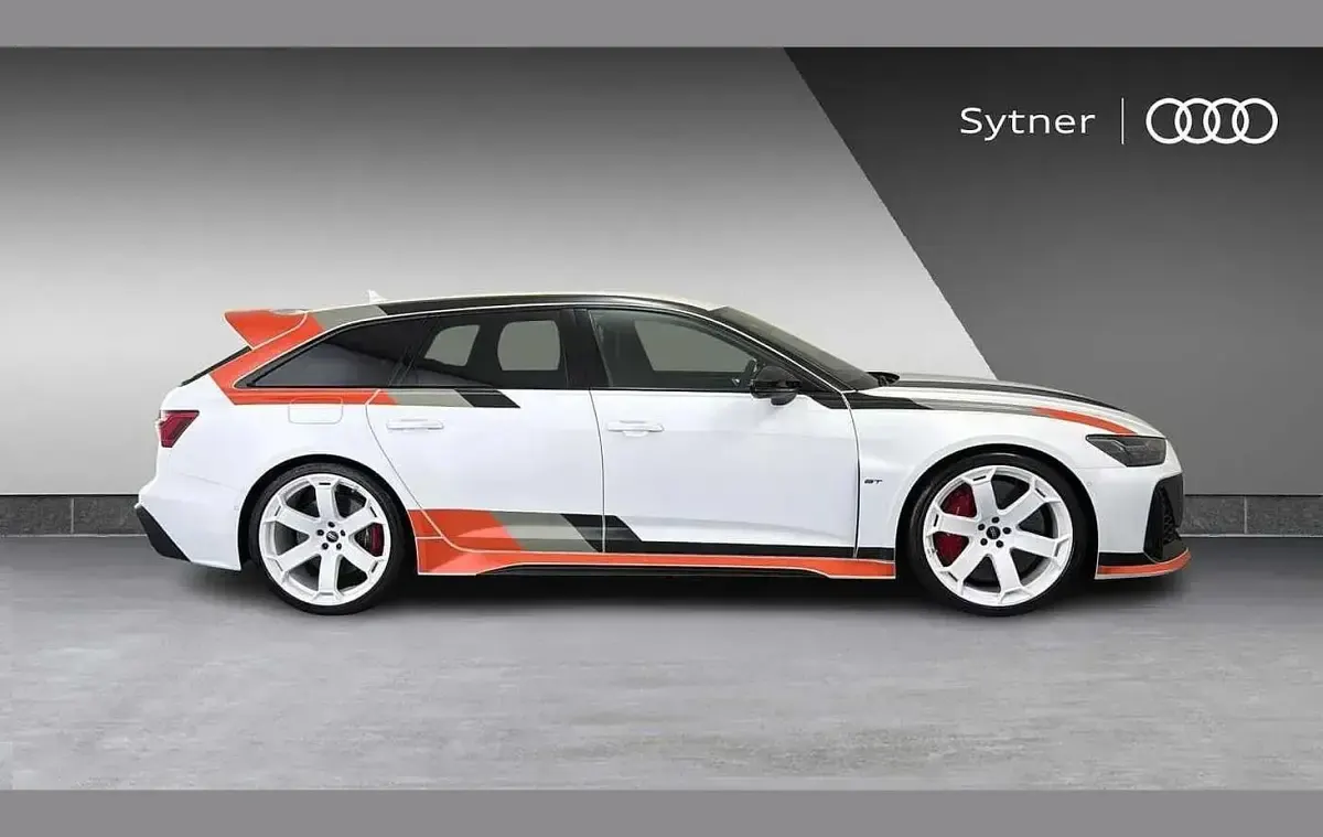 Used Audi RS6 Design 620 HP (456 kW) 2024 White Estate