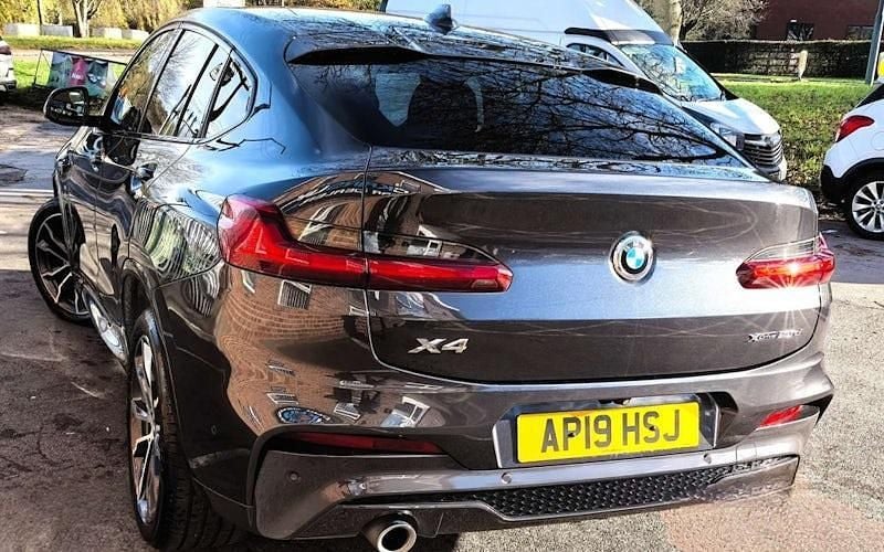 Used BMW X4 M Sport 190 HP (139 kW) 2019 Grey SUV