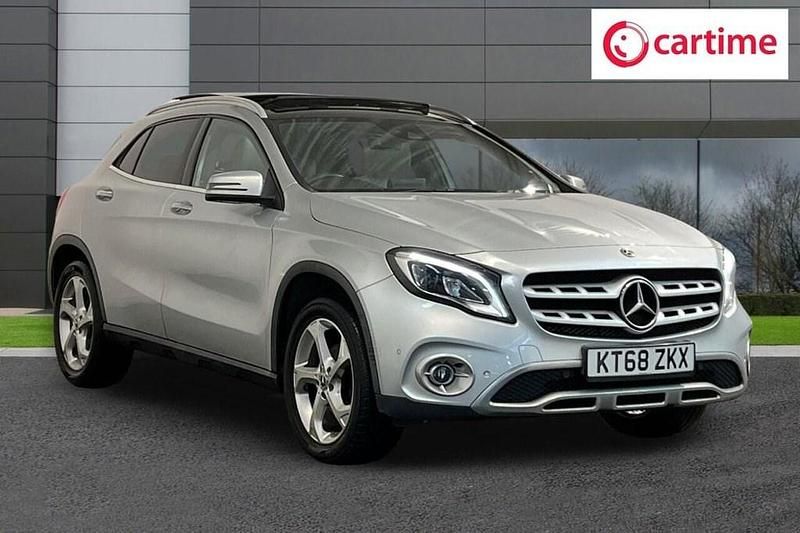 Silver Used 2018 Mercedes GLA200 Premium Plus SUV | £13,450 (Fair price) - Image 1/4