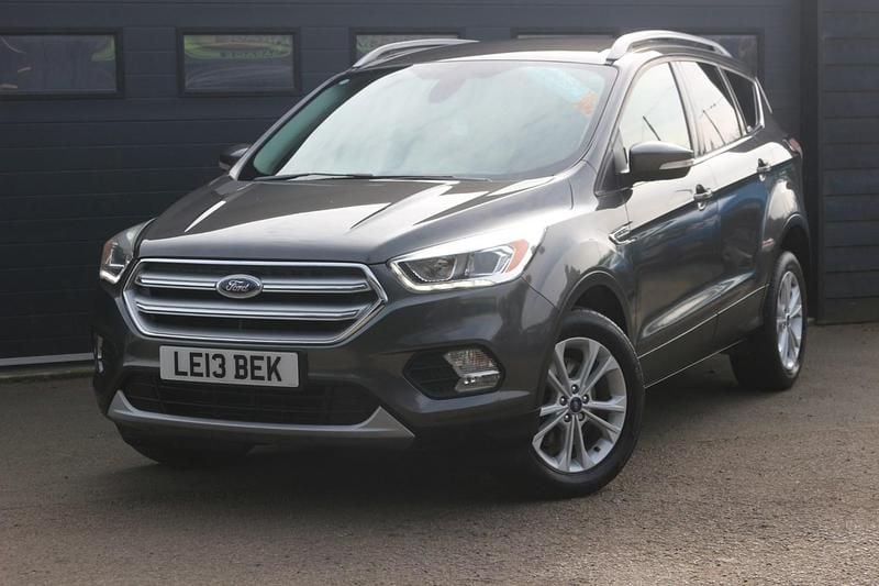 Used Ford Kuga Titanium 150 HP (110 kW) 2017 Grey SUV