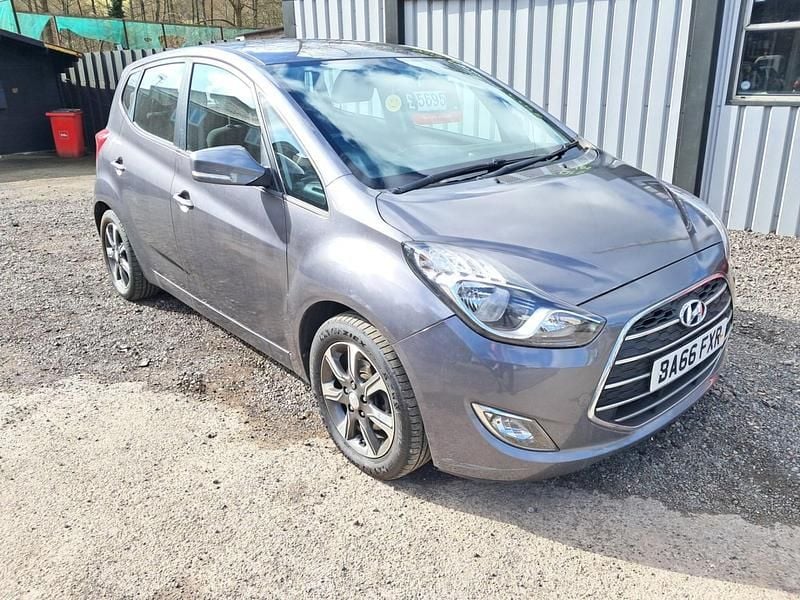 Grey Used 2017 Hyundai ix20 SE Hatchback | £4,295 (Super price) - Image 1/4