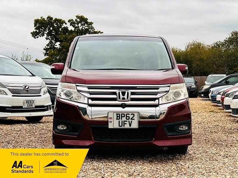 Used Honda Stepwgn 2012 Red MPV