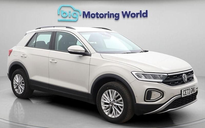 Used VW T-Roc Life 150 HP (110 kW) 2025 SUV