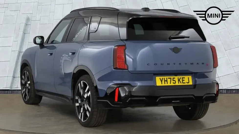 Used Mini Countryman 215 HP (158 kW) 2025 Blue SUV