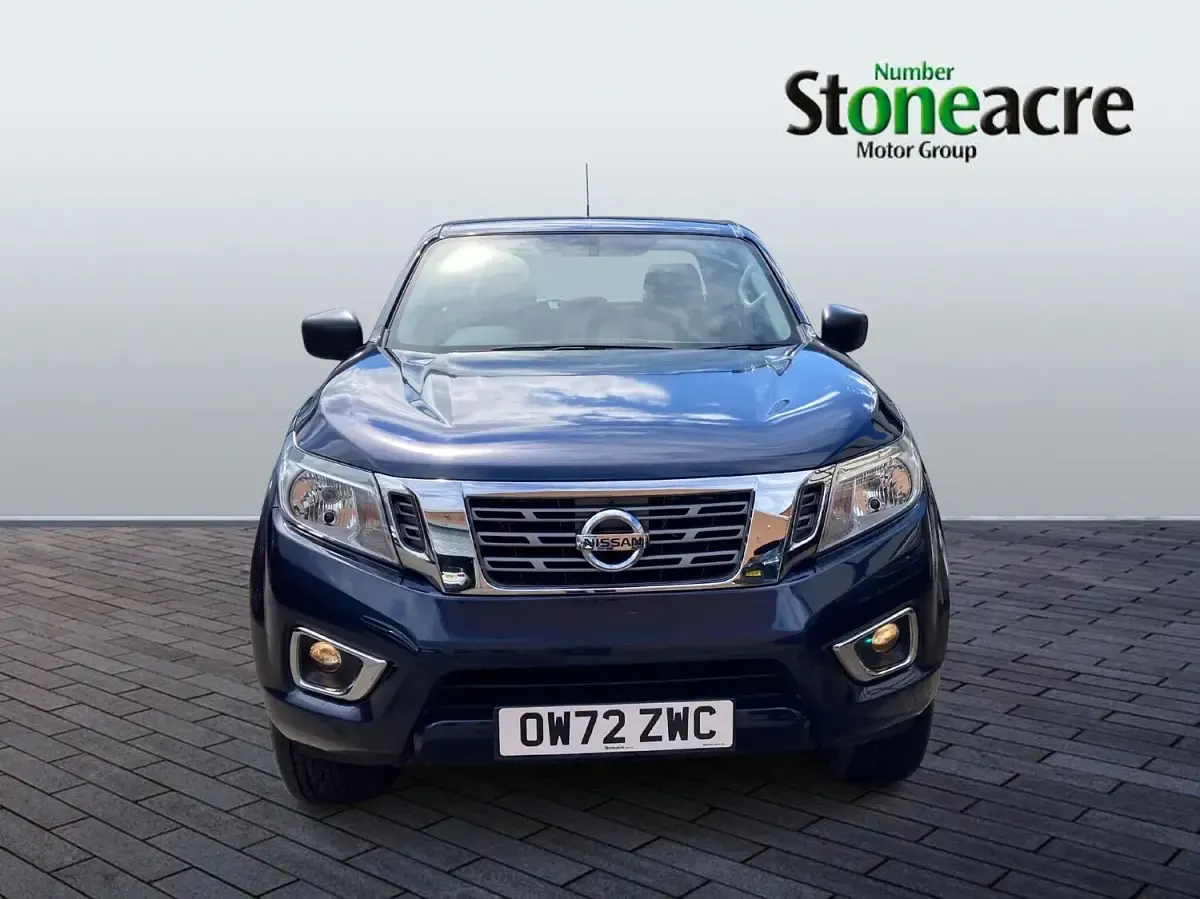 Used Nissan Navara Acenta 163 HP (119 kW) 2023 Blue Pickup