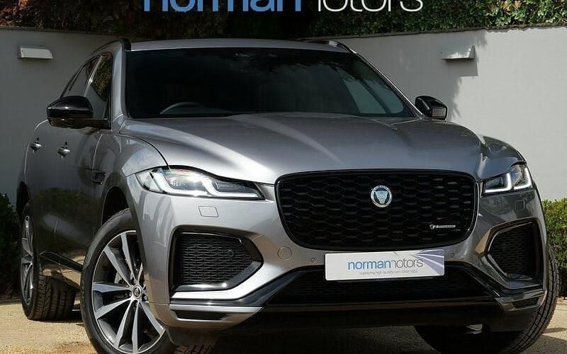 Used 2025 Jaguar F-Pace R-Dynamic SUV | £38,995 (A bit pricey) - Image 1/3