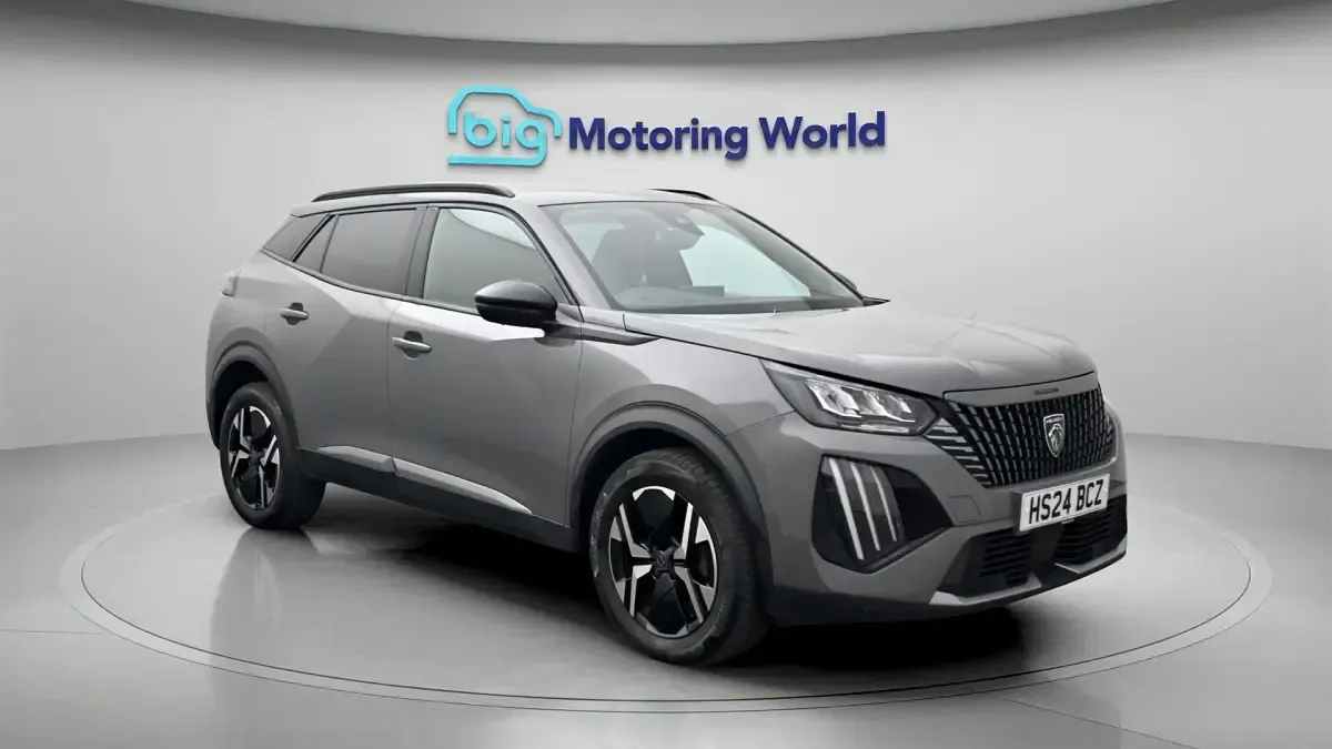 Used Peugeot 2008 Allure 101 HP (74 kW) 2024 SUV
