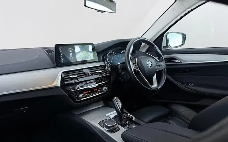 Used BMW 520 190 HP (139 kW) 2019 Sedan