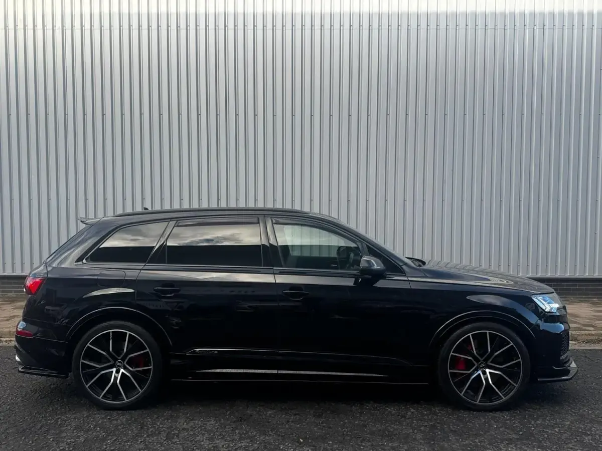 Used Audi SQ7 Design 435 HP (319 kW) 2019 Black SUV