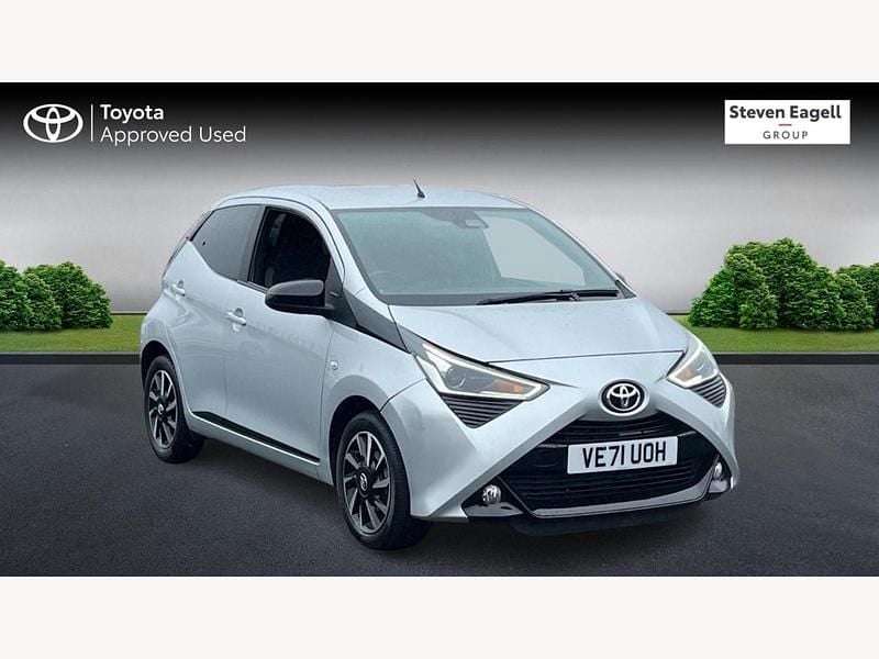 Silver Used 2022 Toyota Aygo Trend Hatchback | £9,622 (Fair price) - Image 1/3
