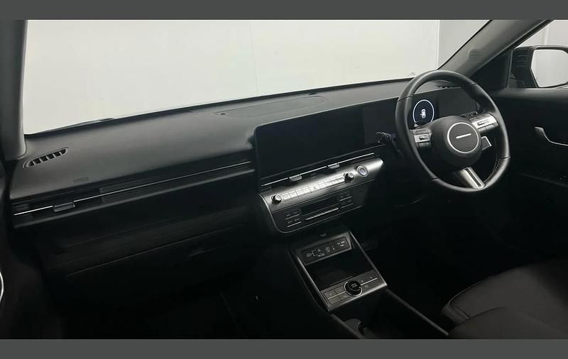 Used Hyundai Kona Advanced 160 kW (218 HP) 2025 Black SUV