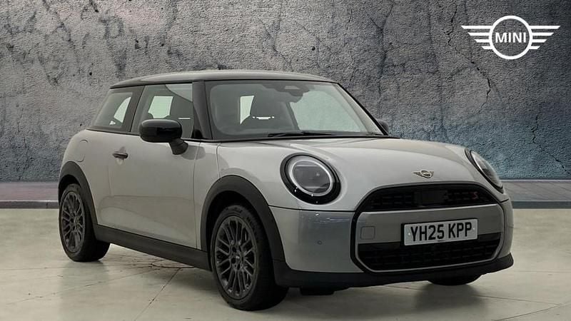 Silver Used 2025 Mini Cooper S Hatch Hatchback | £24,790 (Fair price) - Image 1/4