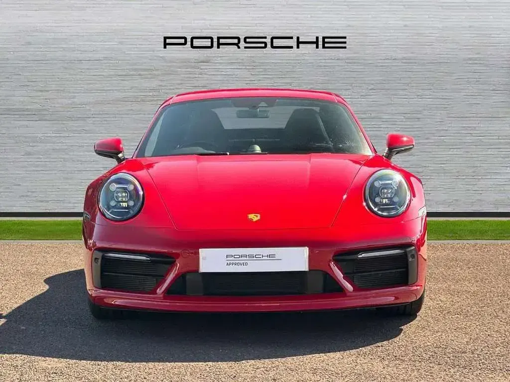Used Porsche 911S 450 HP (330 kW) 2021 Red Coupe