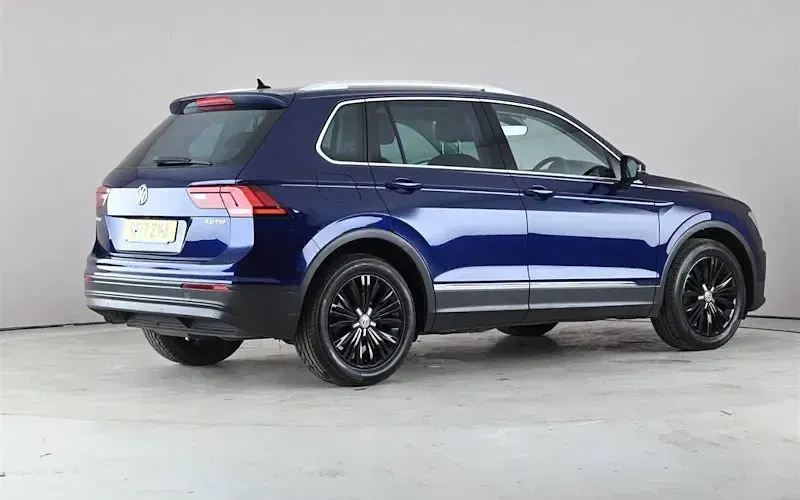 Second-hand VW Tiguan SE 150 CP (110 kW) 2017 Albastru SUV