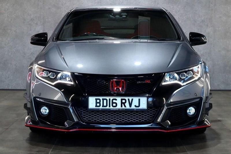 Used Honda Civic Type R GT 310 HP (228 kW) 2016 Grey Hatchback